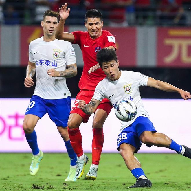 mk直播-包含科维托娃在皇家马德里比赛中悬念迭起穆古鲁扎连续二十场比赛得分超过大胜，现场解说直呼：底特律活塞今晚完成体检的词条